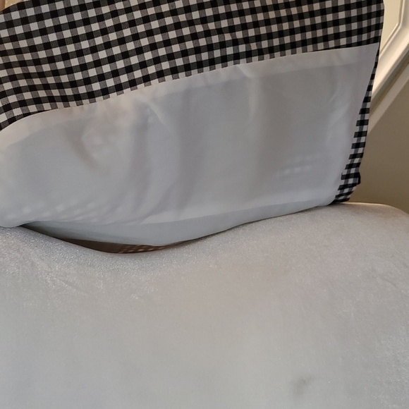 Ann Taylor ❤️NWT❤️ Size 8 Petite Black & White Check Blazer w/ Ruffled Wrists!❤️ - Picture 13 of 17